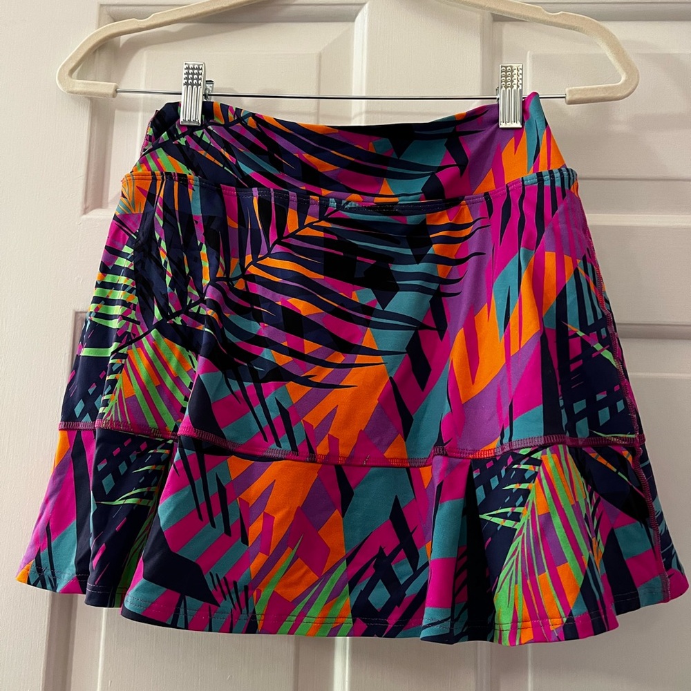 DonaJo Jojo skirt skort.  Size 1.5 Medium.  14.5” length.